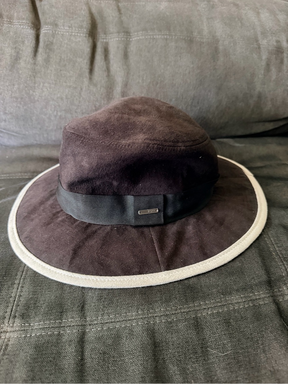 Roxy Women's Black Wide Brim Hat with Cream Trim